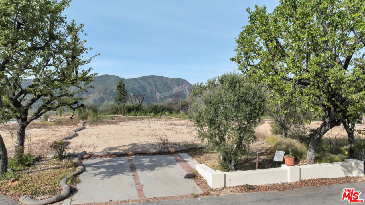 17118 Avenida De La Herradura