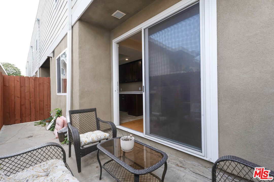 1717 Stoner Ave Unit: 105