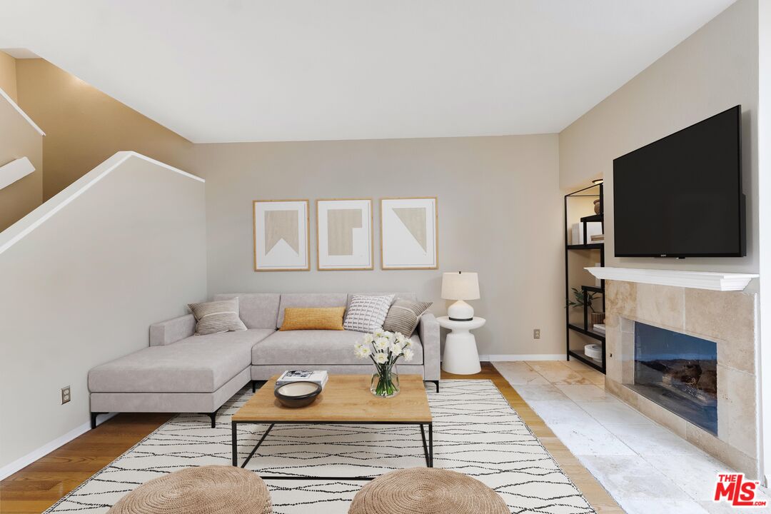 1717 Stoner Ave Unit: 105