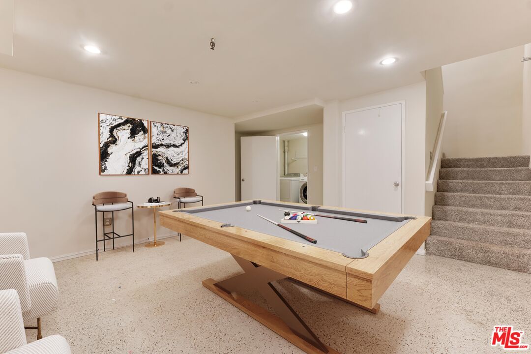 1717 Stoner Ave Unit: 105