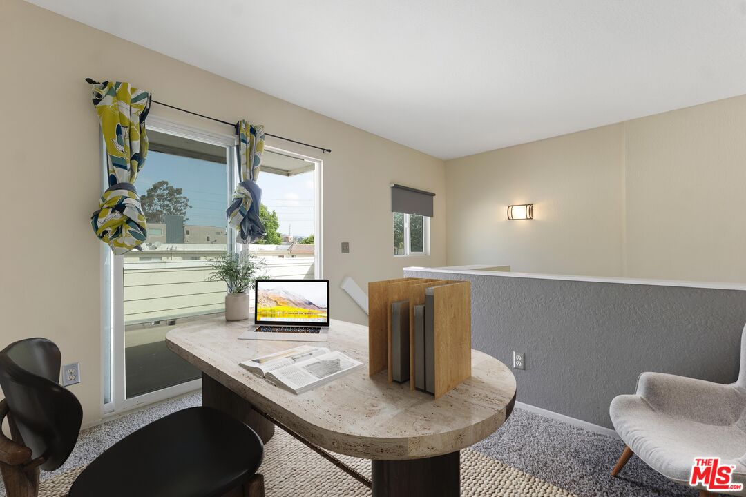1717 Stoner Ave Unit: 105