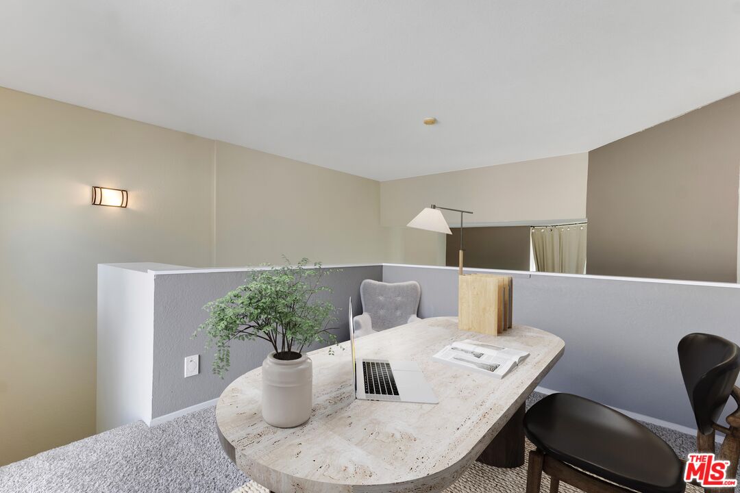 1717 Stoner Ave Unit: 105