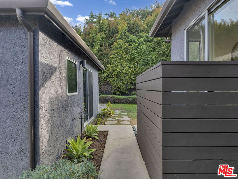3955 Alla Rd