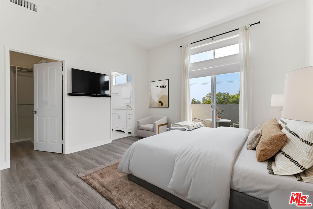 2550 S Centinela Ave Unit: 106