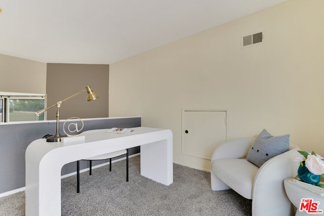 1717 Stoner Ave Unit: 105