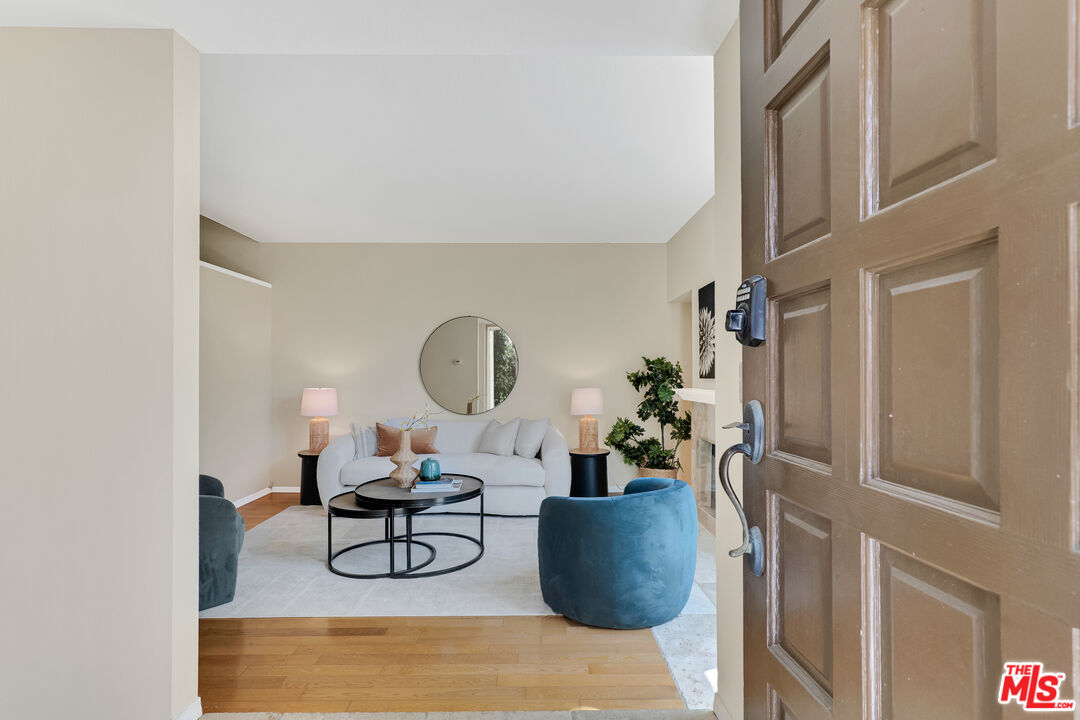 1717 Stoner Ave Unit: 105