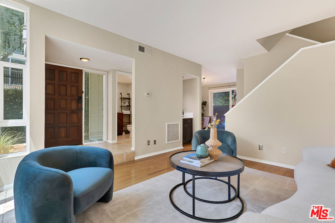 1717 Stoner Ave Unit: 105