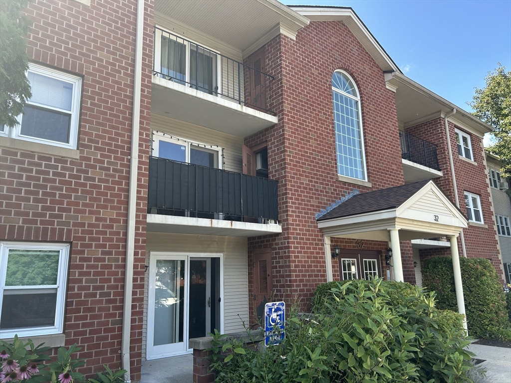 32 Maple Crest Cir # G