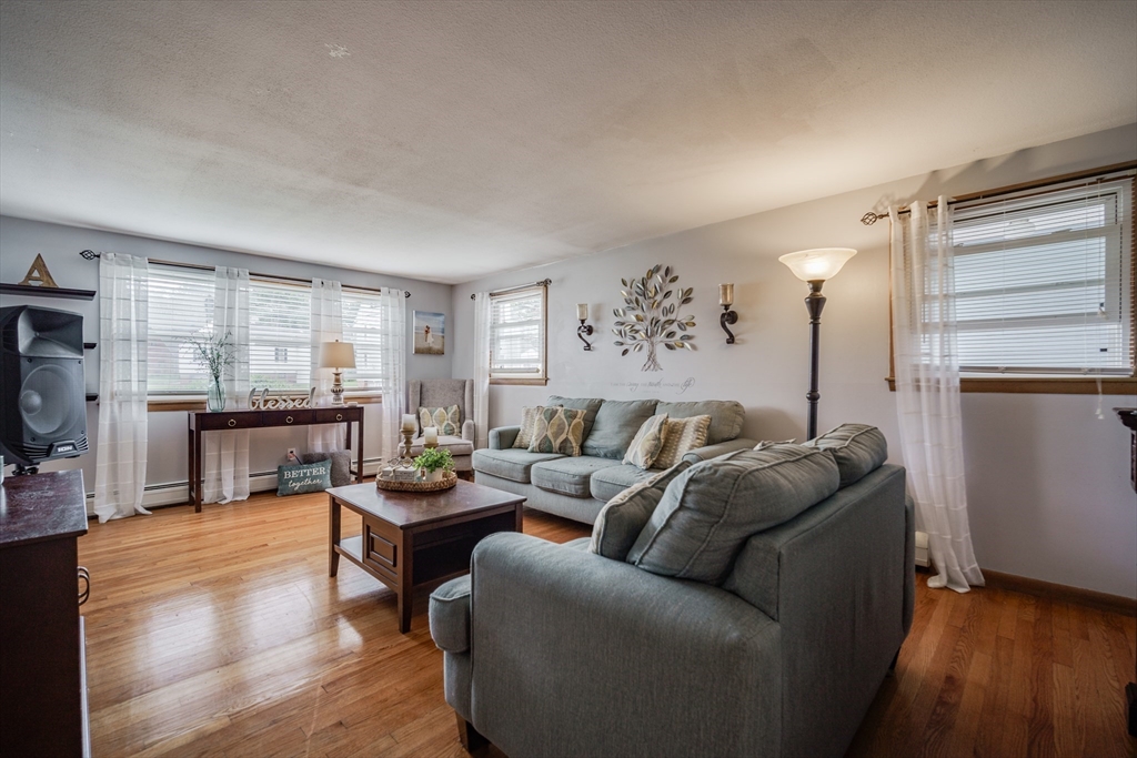 205 Homestead Ave