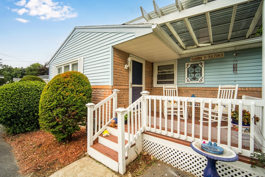 205 Homestead Ave