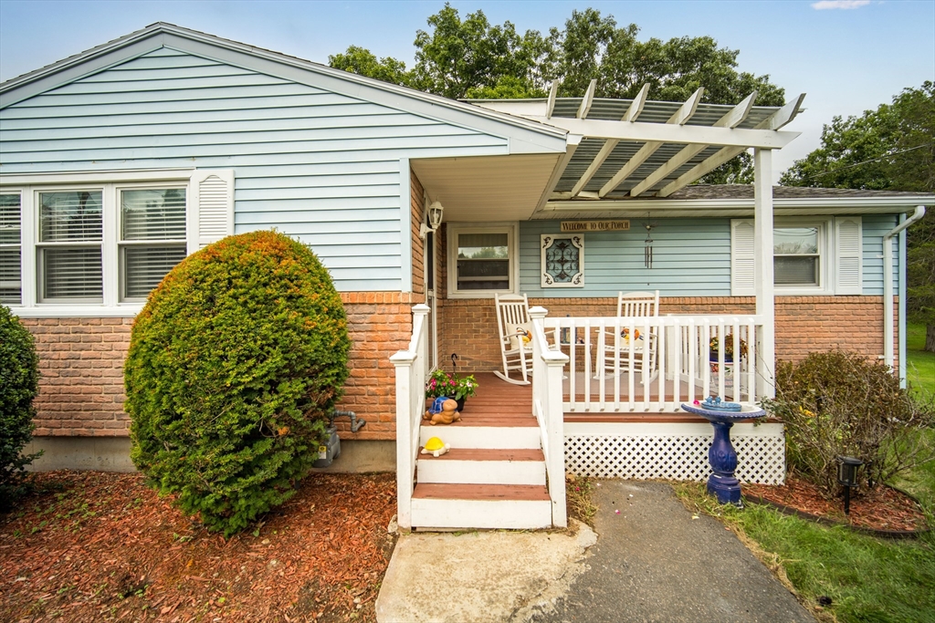 205 Homestead Ave