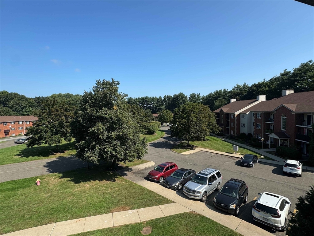 20 Maple Crest Circle # i