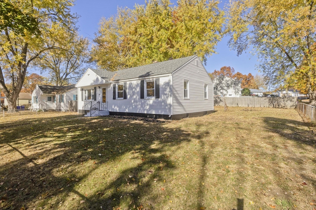180 Cherokee Dr