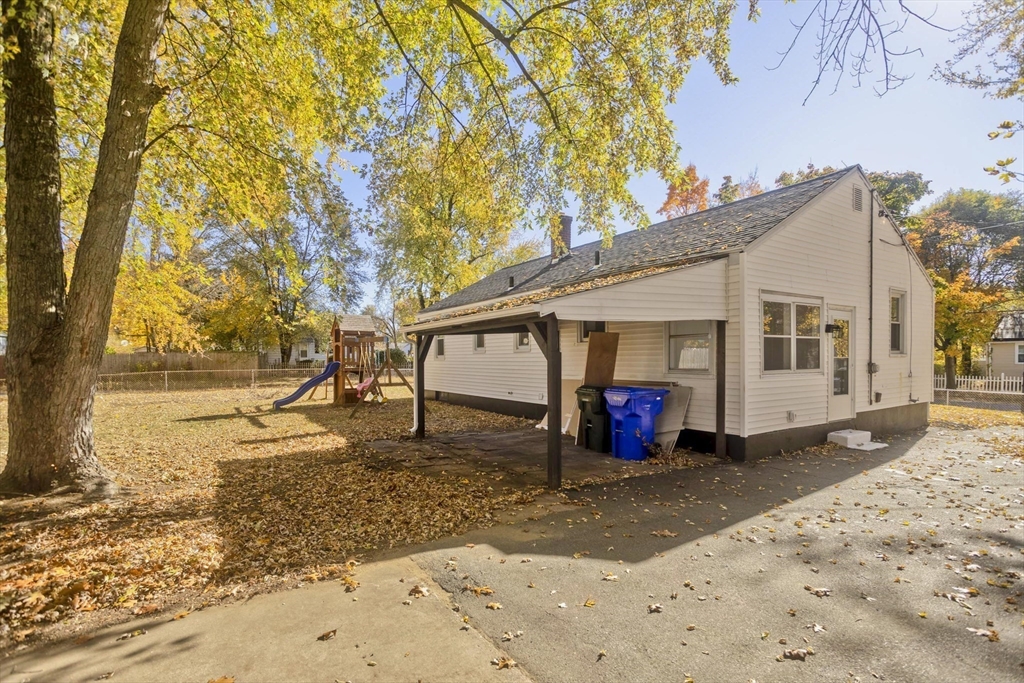 180 Cherokee Dr