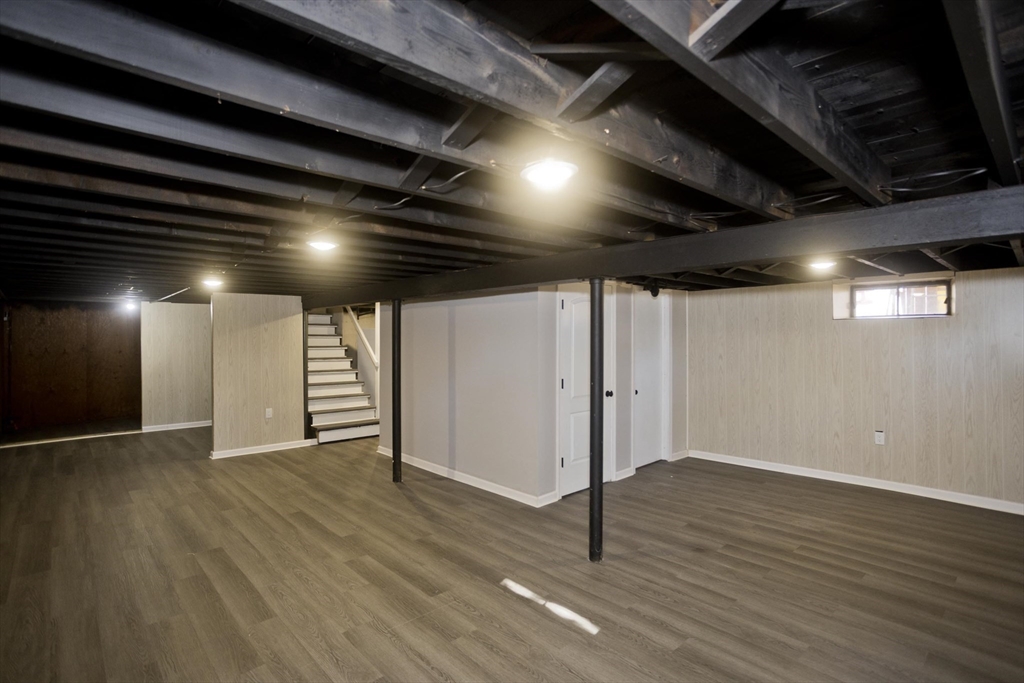 180 Cherokee Dr