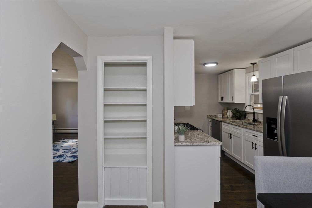 180 Cherokee Dr