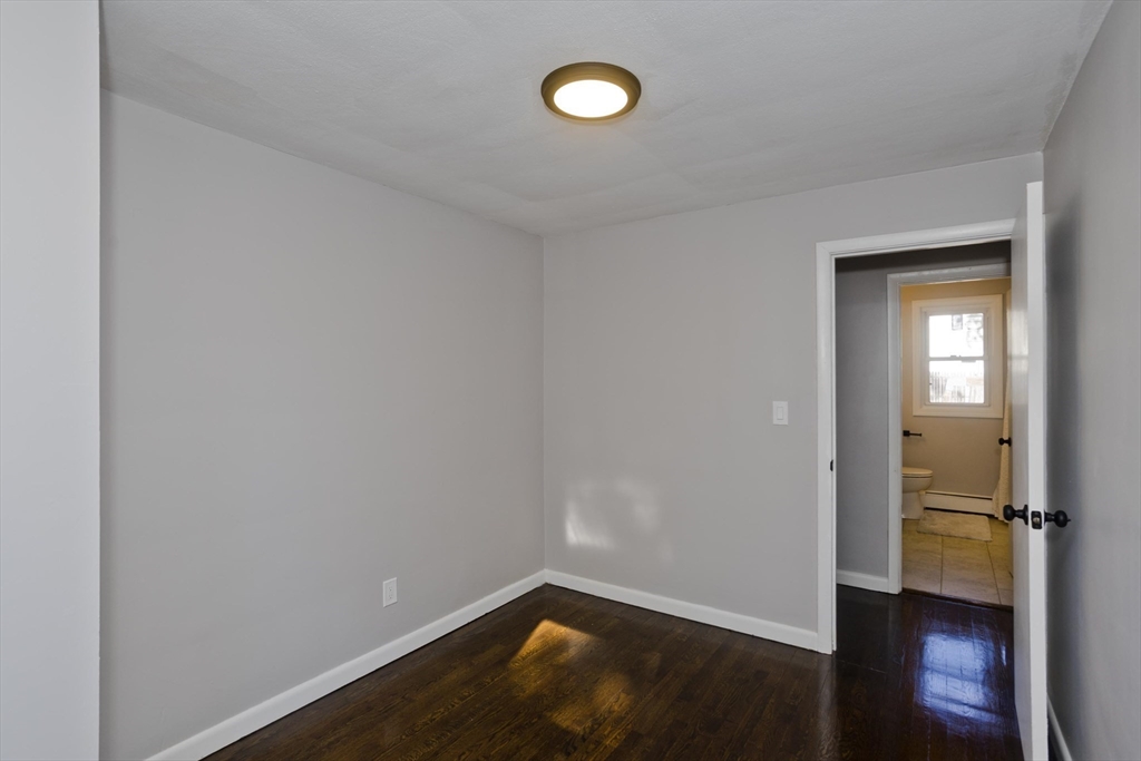 180 Cherokee Dr