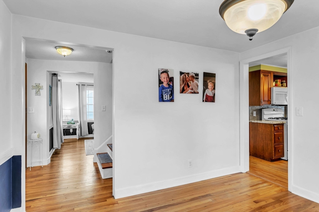 39 Hartwick St