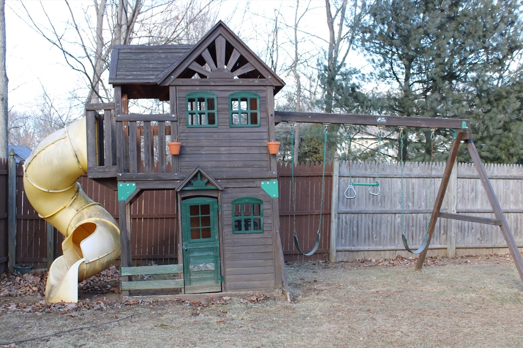18 Patriot Ln