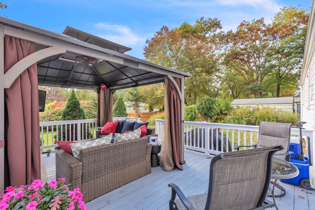 286 Talmadge Dr