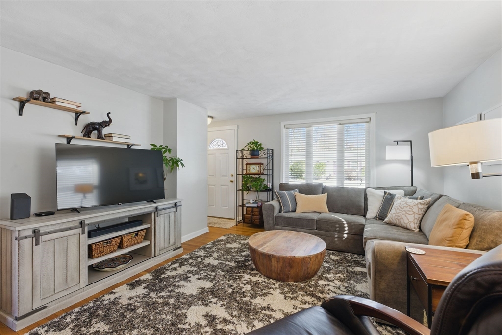 286 Talmadge Dr
