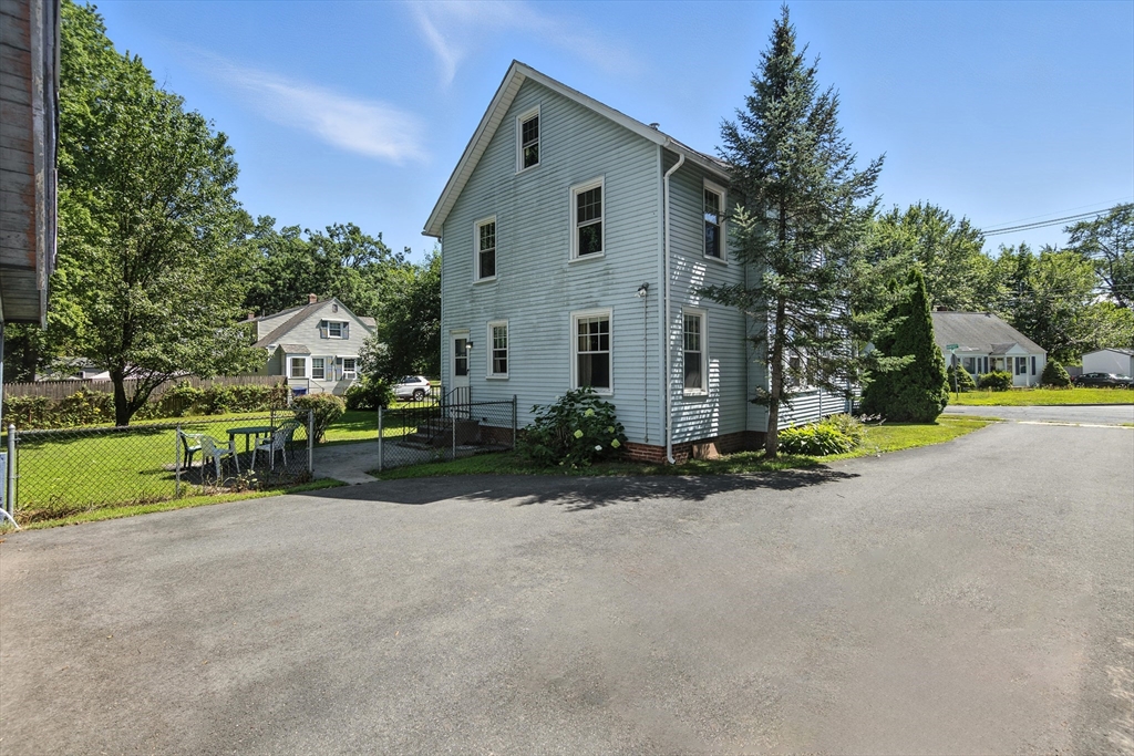 161 Dorset St
