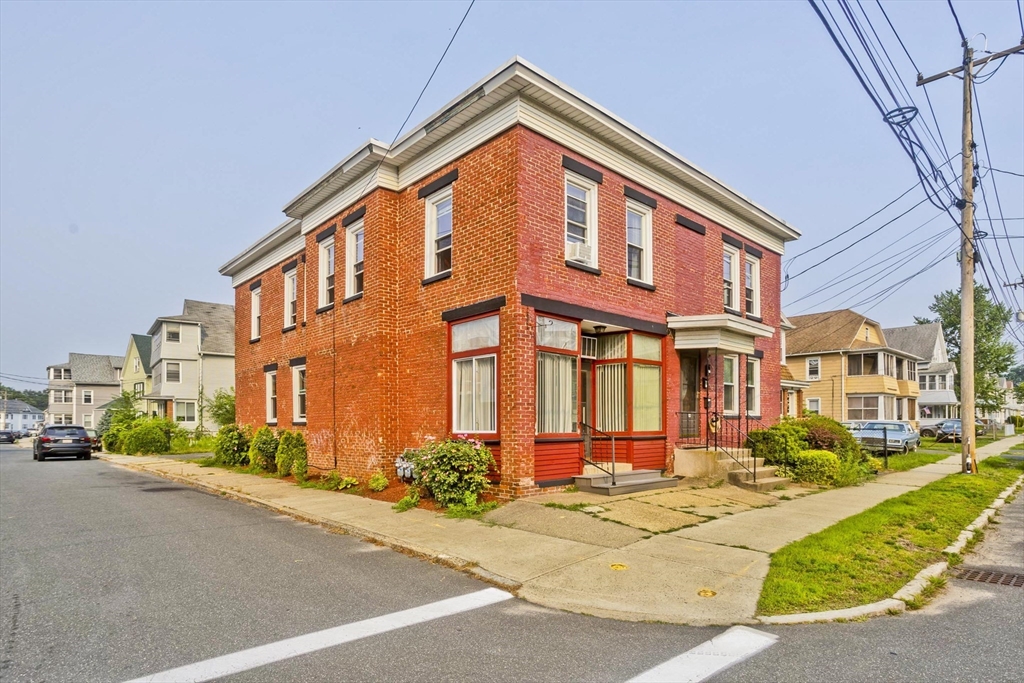 329 Hampden
