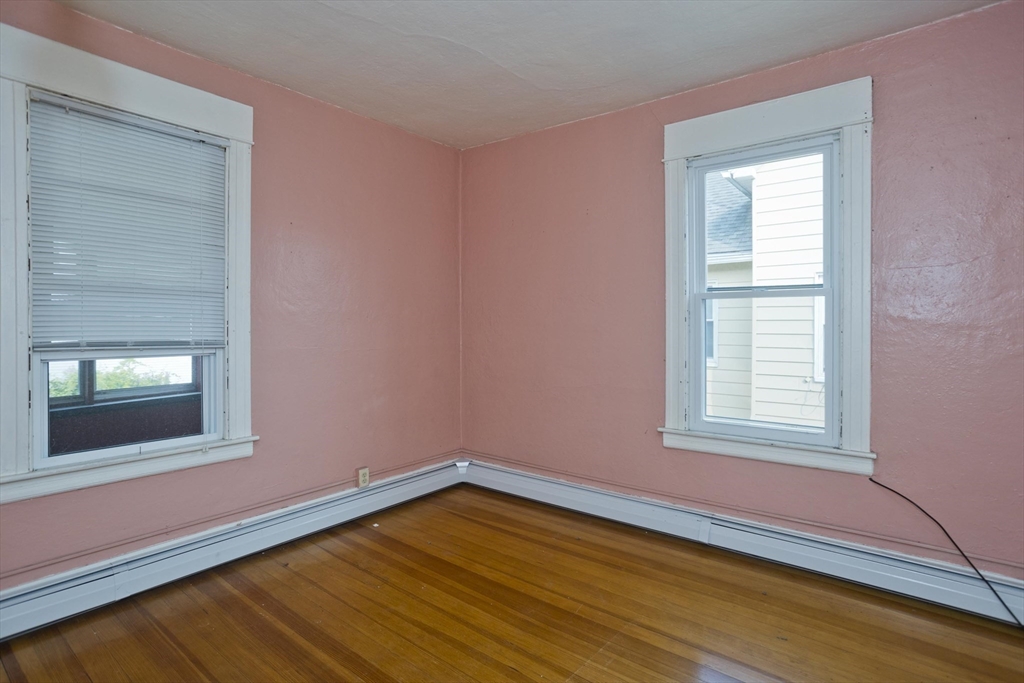 329 Hampden