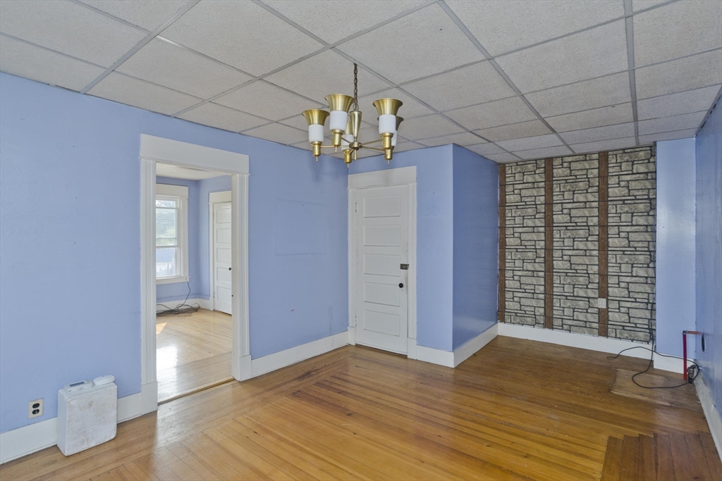 329 Hampden