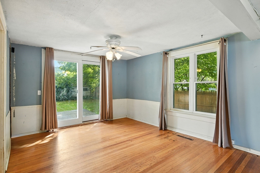 7 Stanton Ave