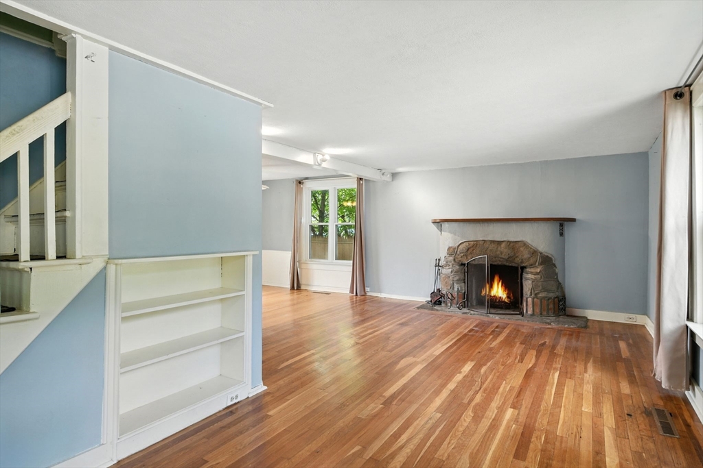 7 Stanton Ave