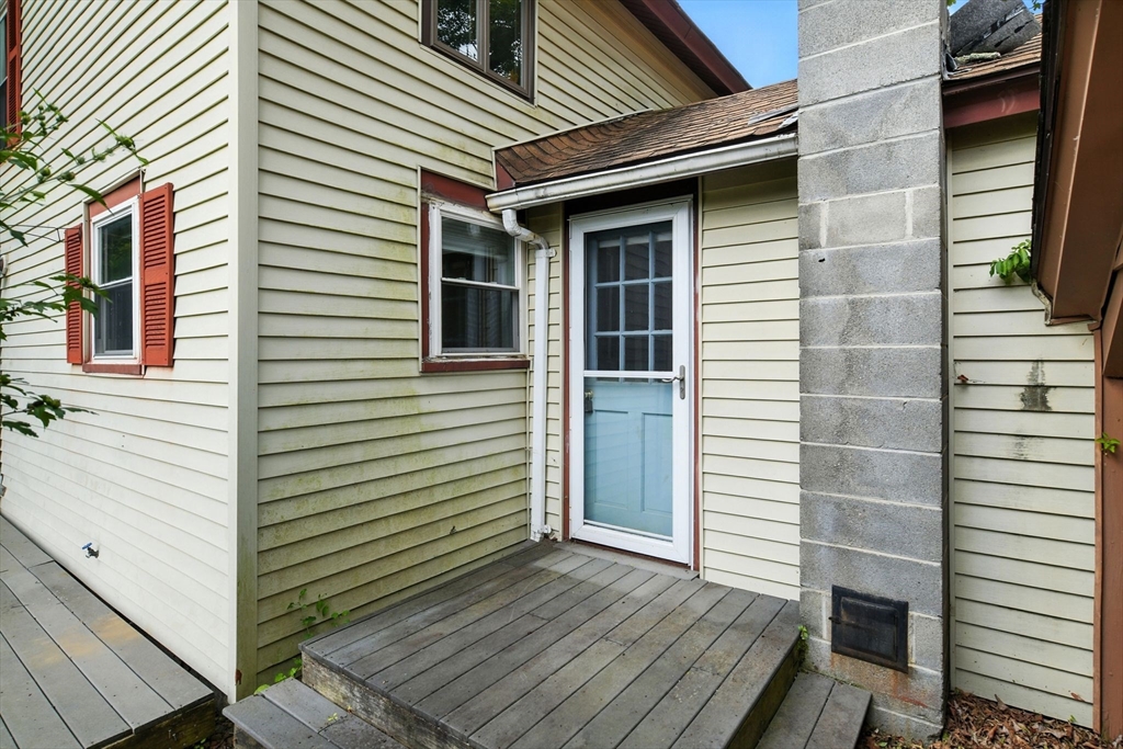 7 Stanton Ave