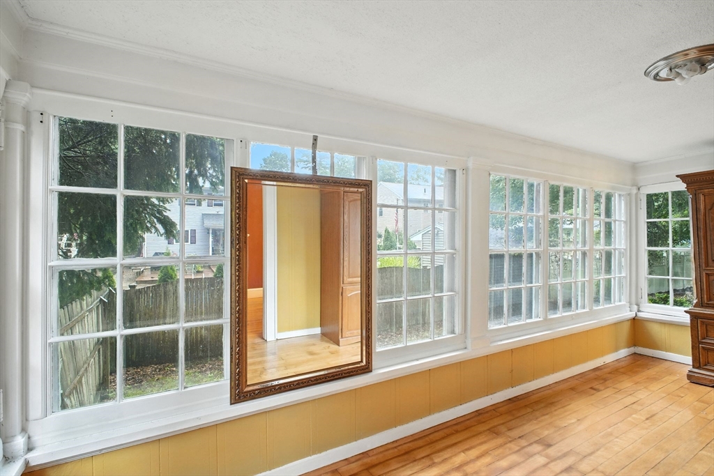 2306 Wilbraham Rd