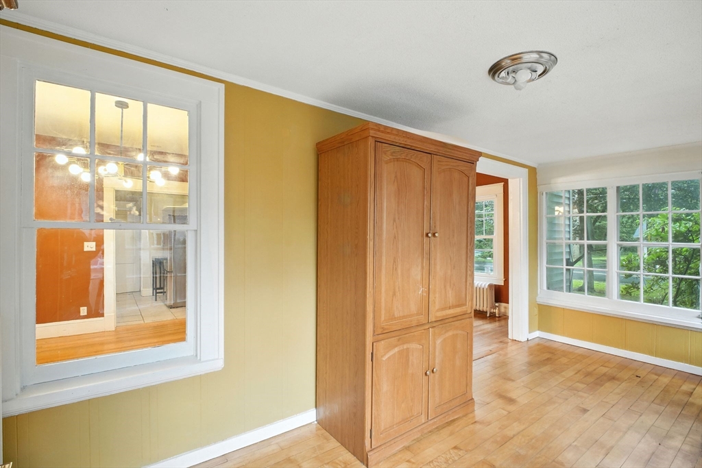 2306 Wilbraham Rd