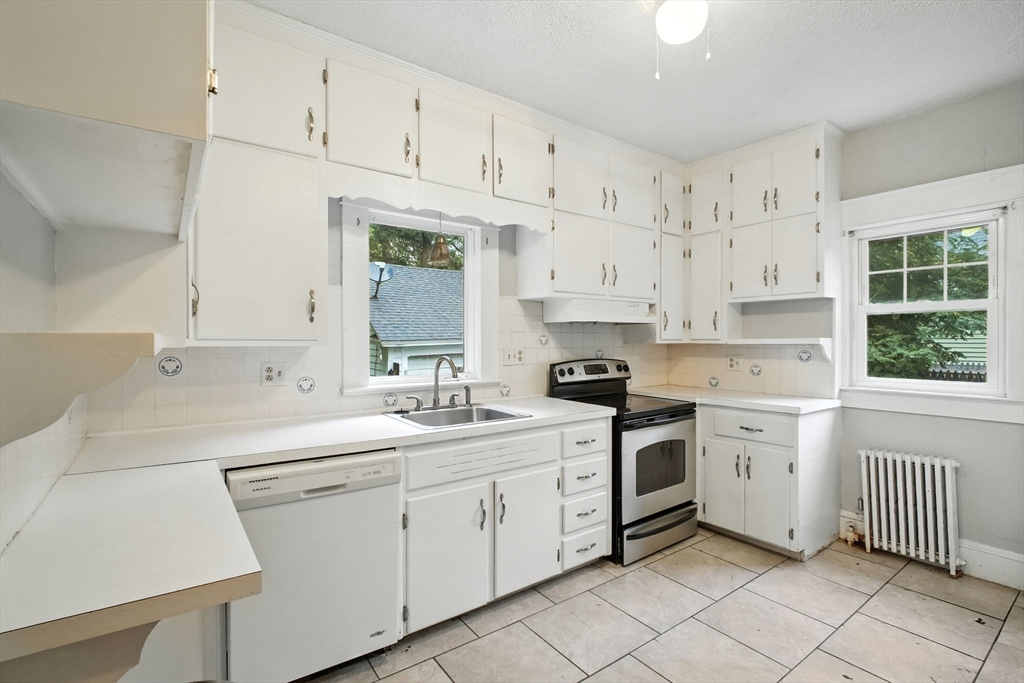 2306 Wilbraham Rd