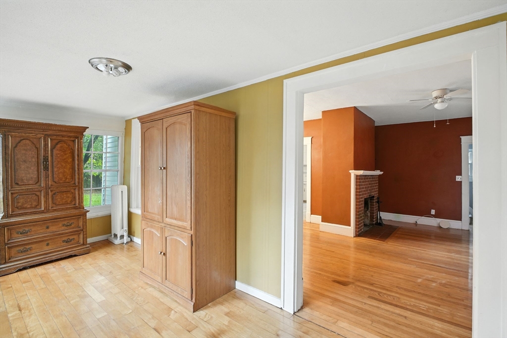 2306 Wilbraham Rd