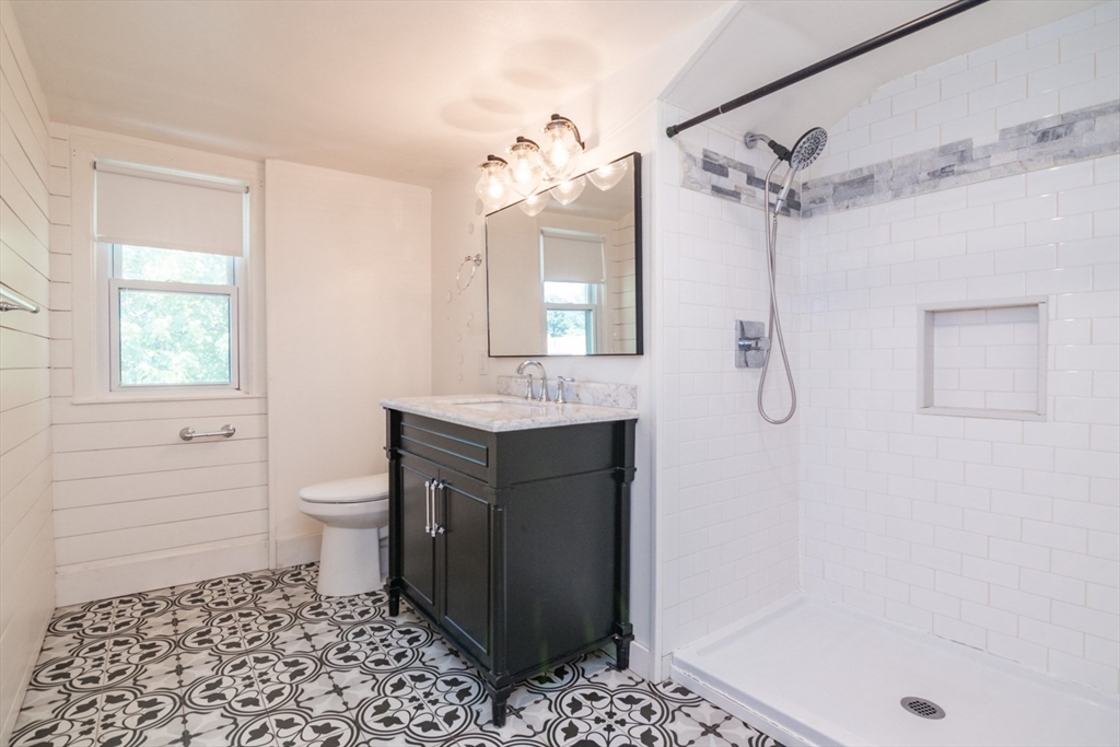 170 Plumtree Rd