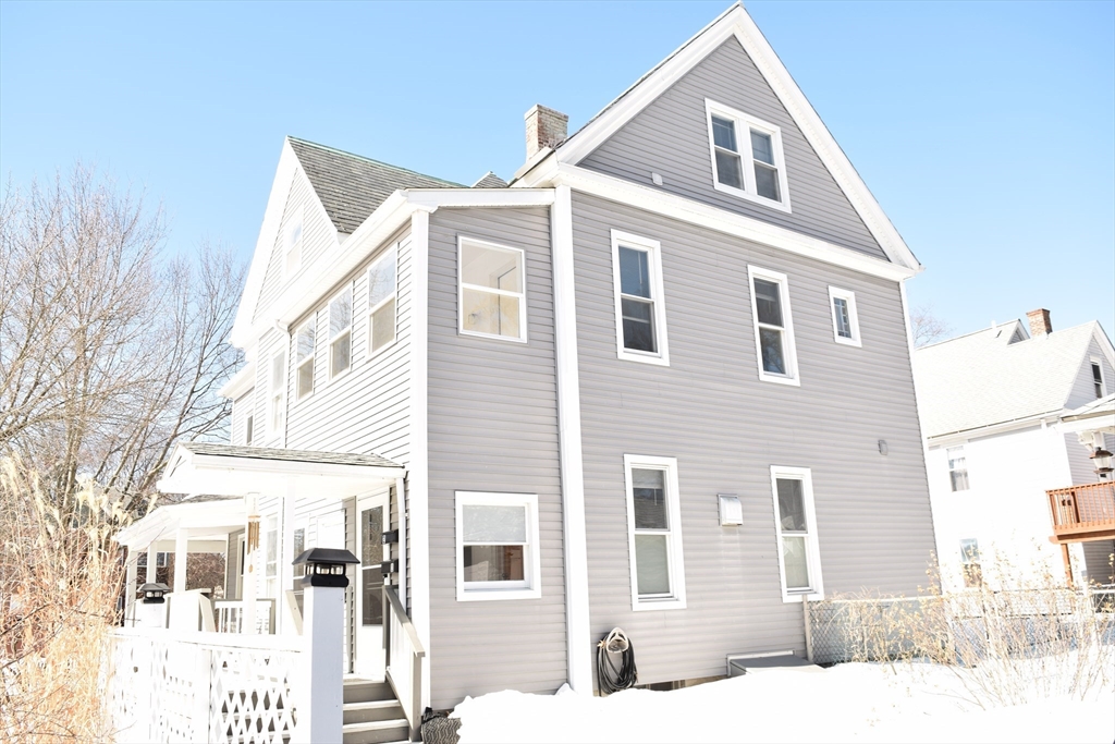 18 Harrison Ave