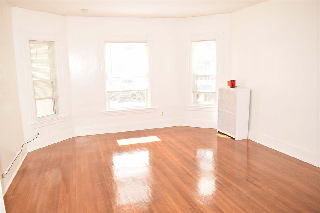 18 Harrison Ave