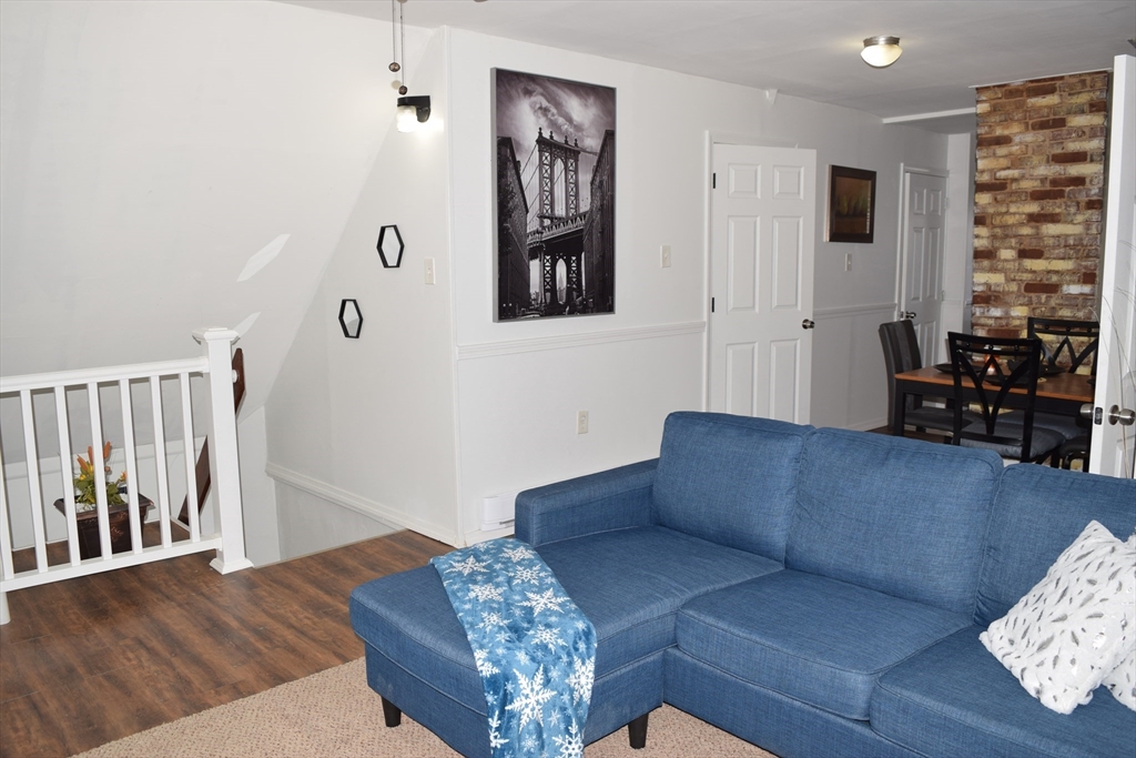 18 Harrison Ave