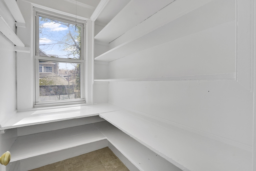 13-15 Wigwam Pl