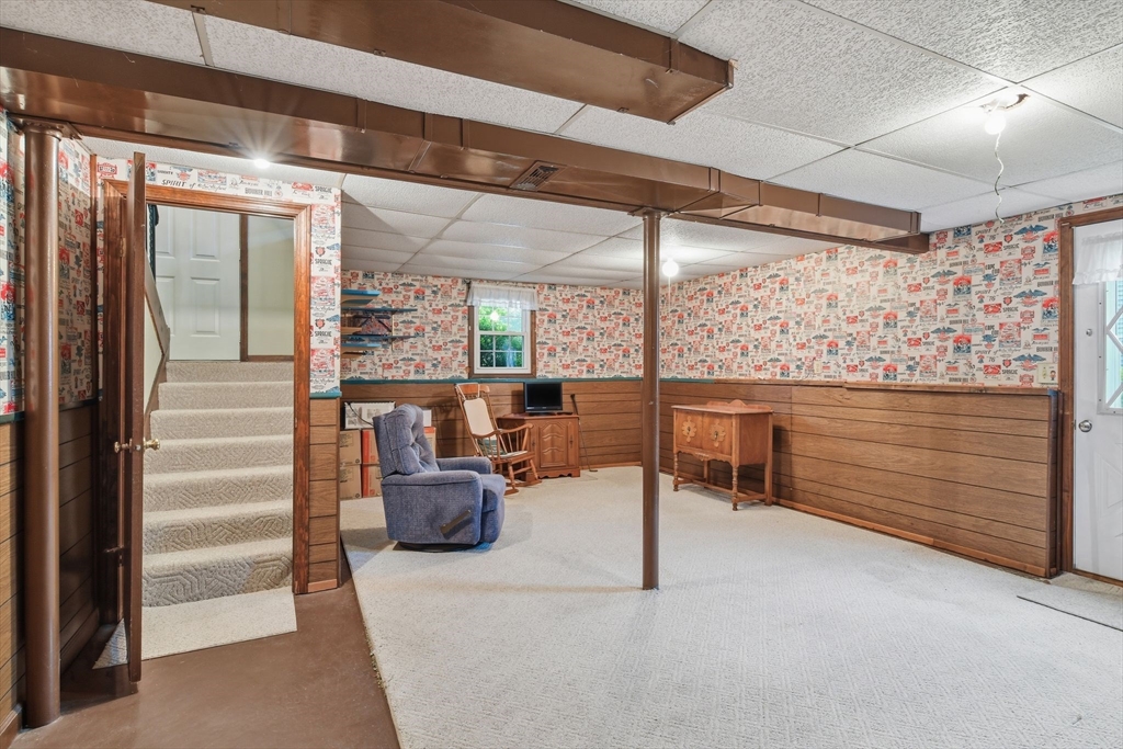 68 Deep Field Rd