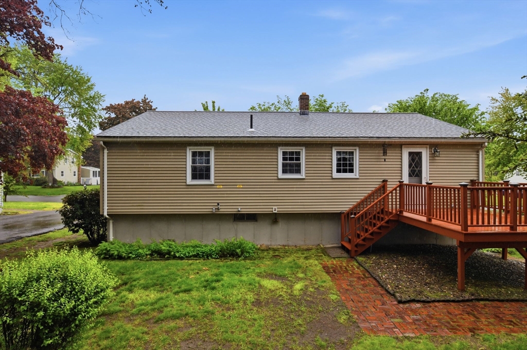 68 Deep Field Rd