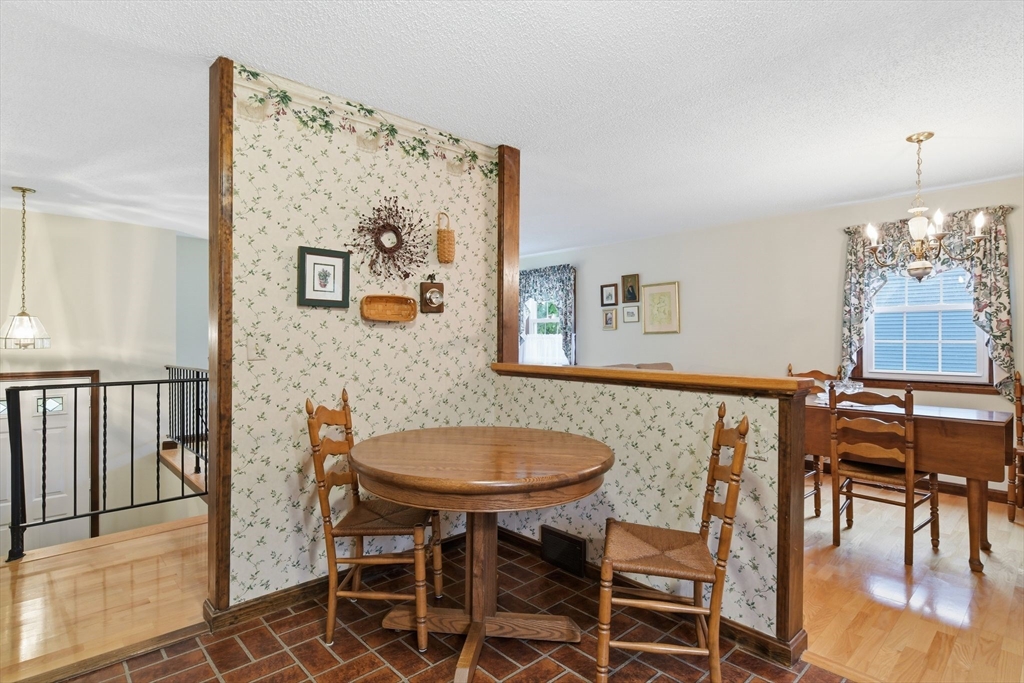 68 Deep Field Rd