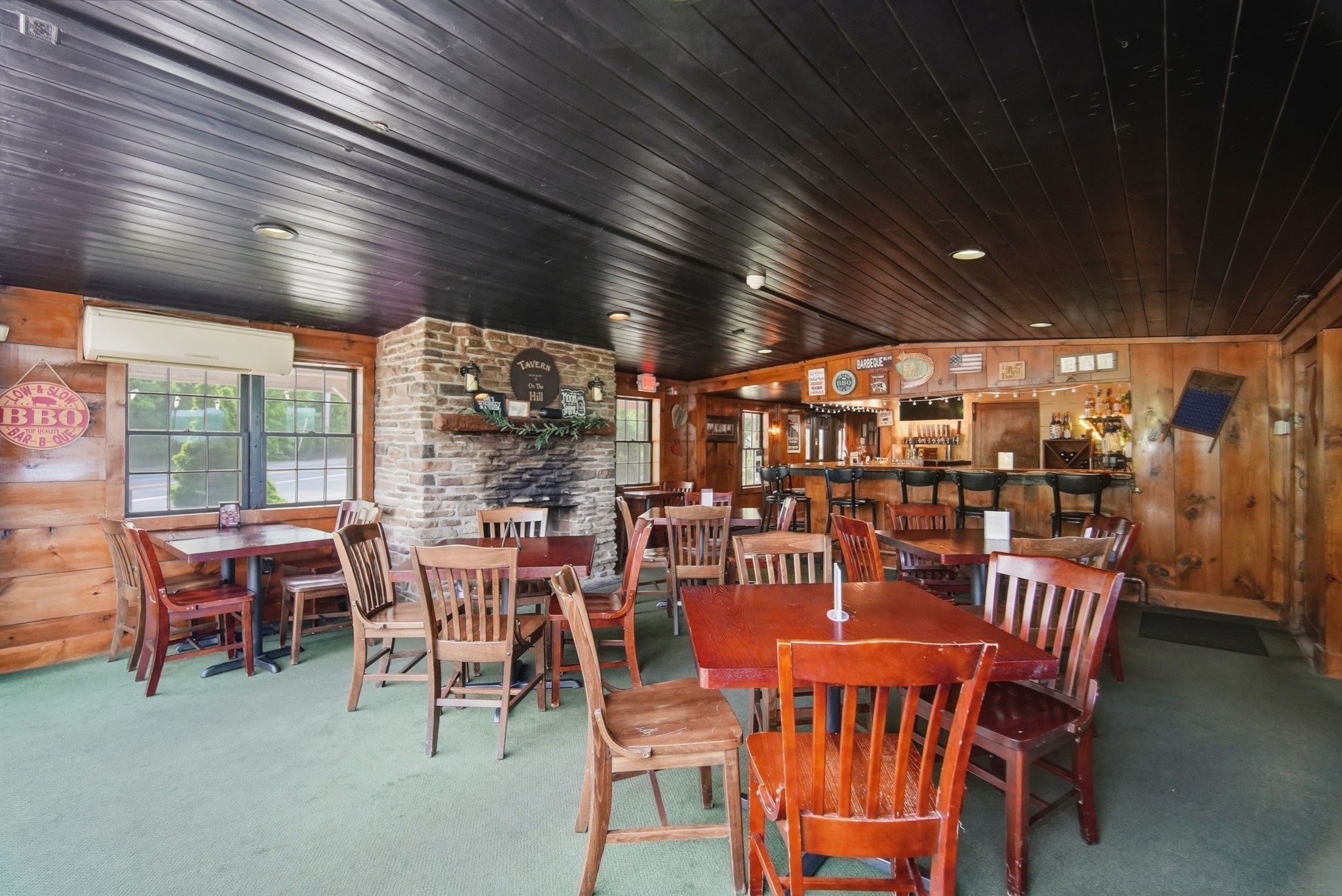 100 Mountain Rd