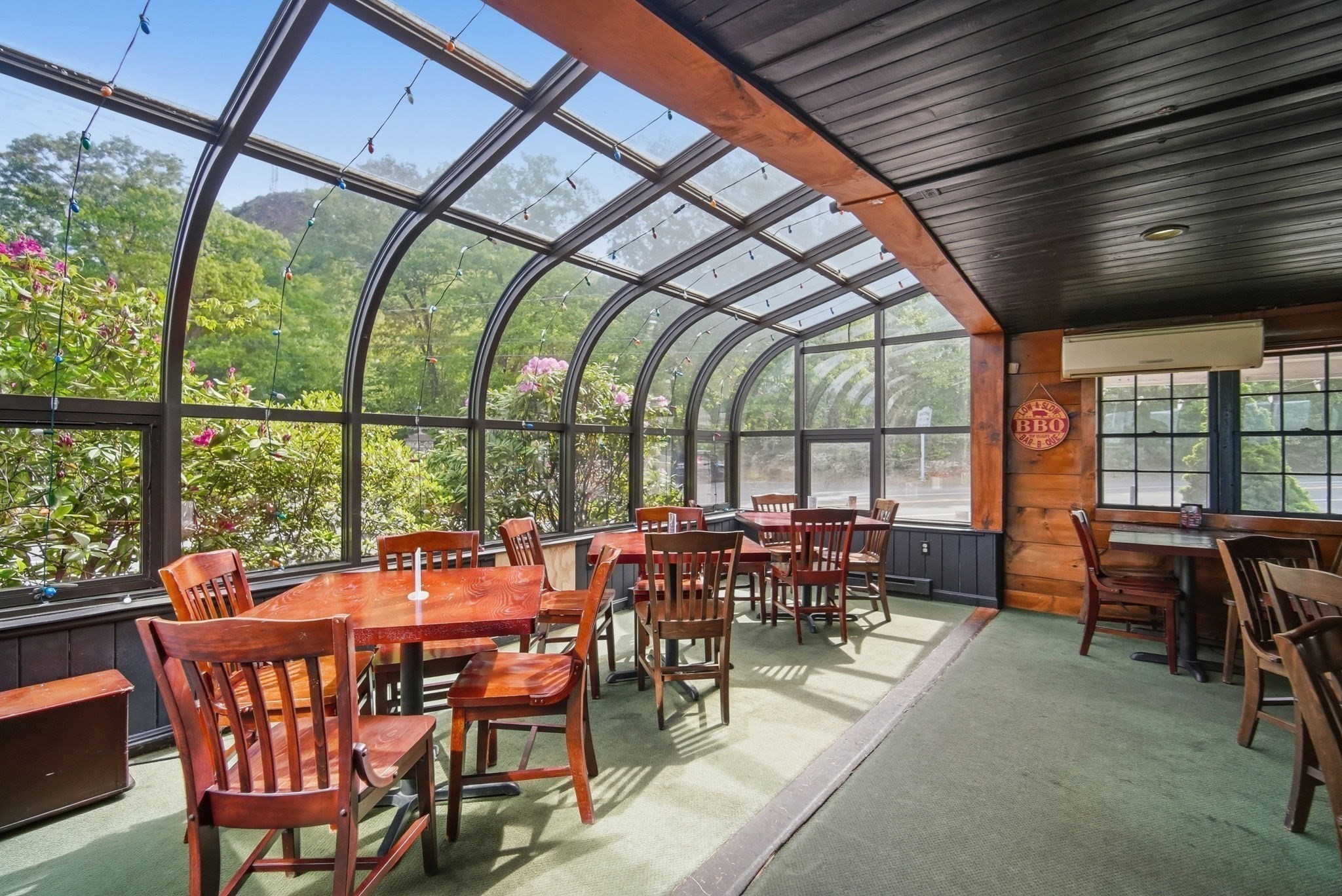 100 Mountain Rd