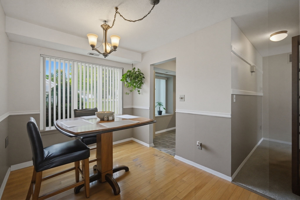 201 Nassau Dr # 201