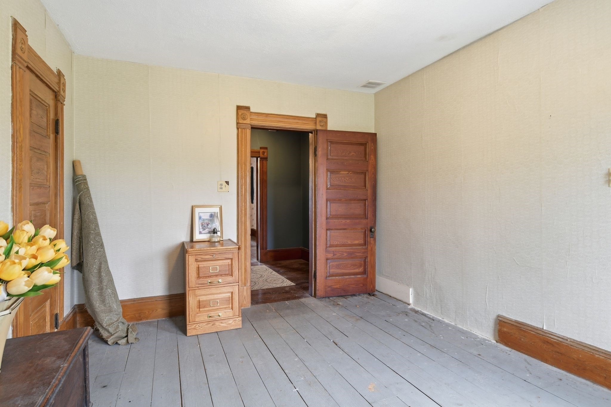 482 Holyoke St
