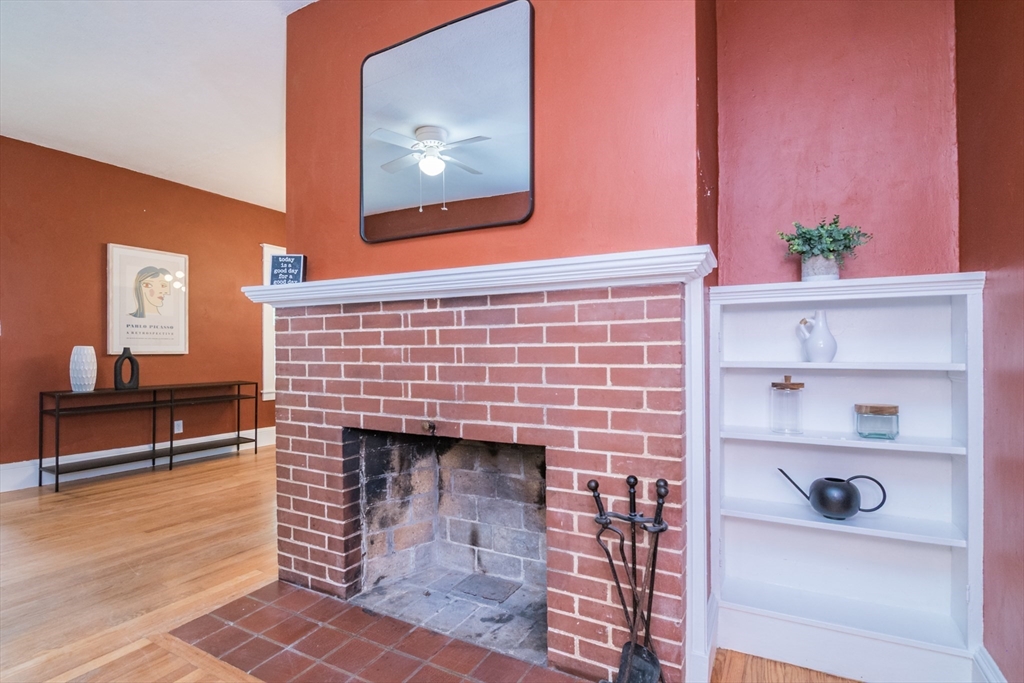 2306 Wilbraham Rd
