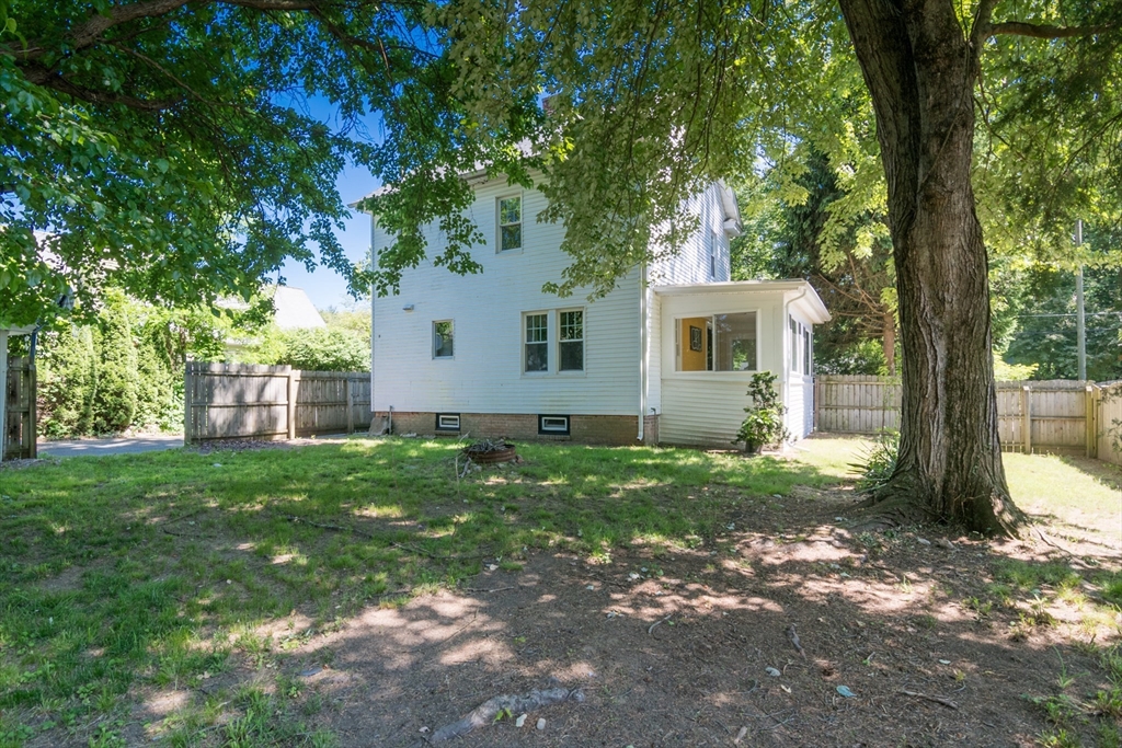 2306 Wilbraham Rd